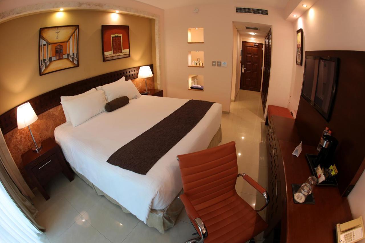 Wyndham Mérida Exterior foto