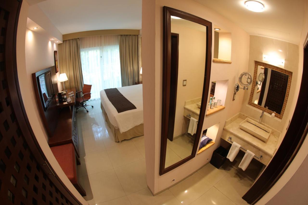 Wyndham Mérida Exterior foto
