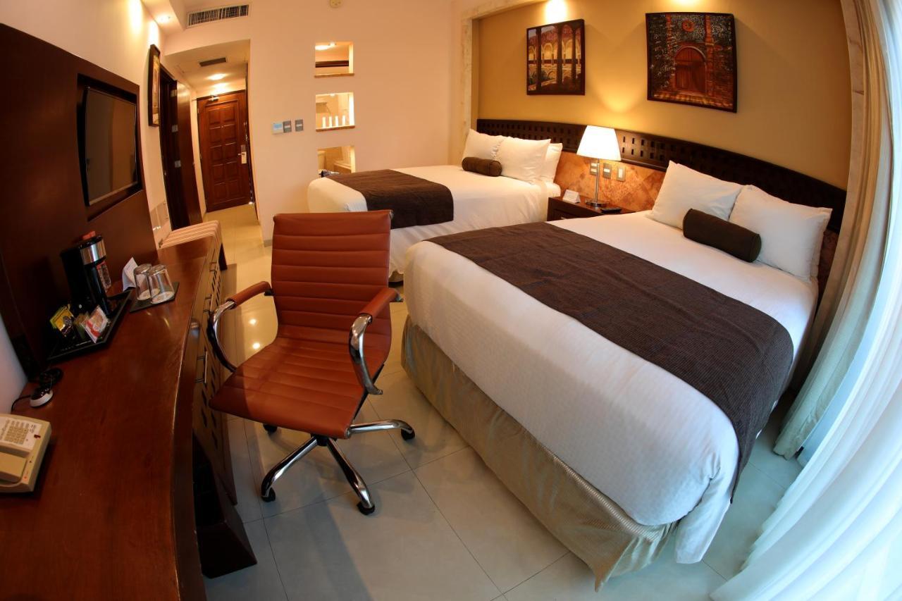 Wyndham Mérida Exterior foto
